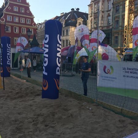 شقة Rynek Pod Fredra فروتسواف المظهر الخارجي الصورة
